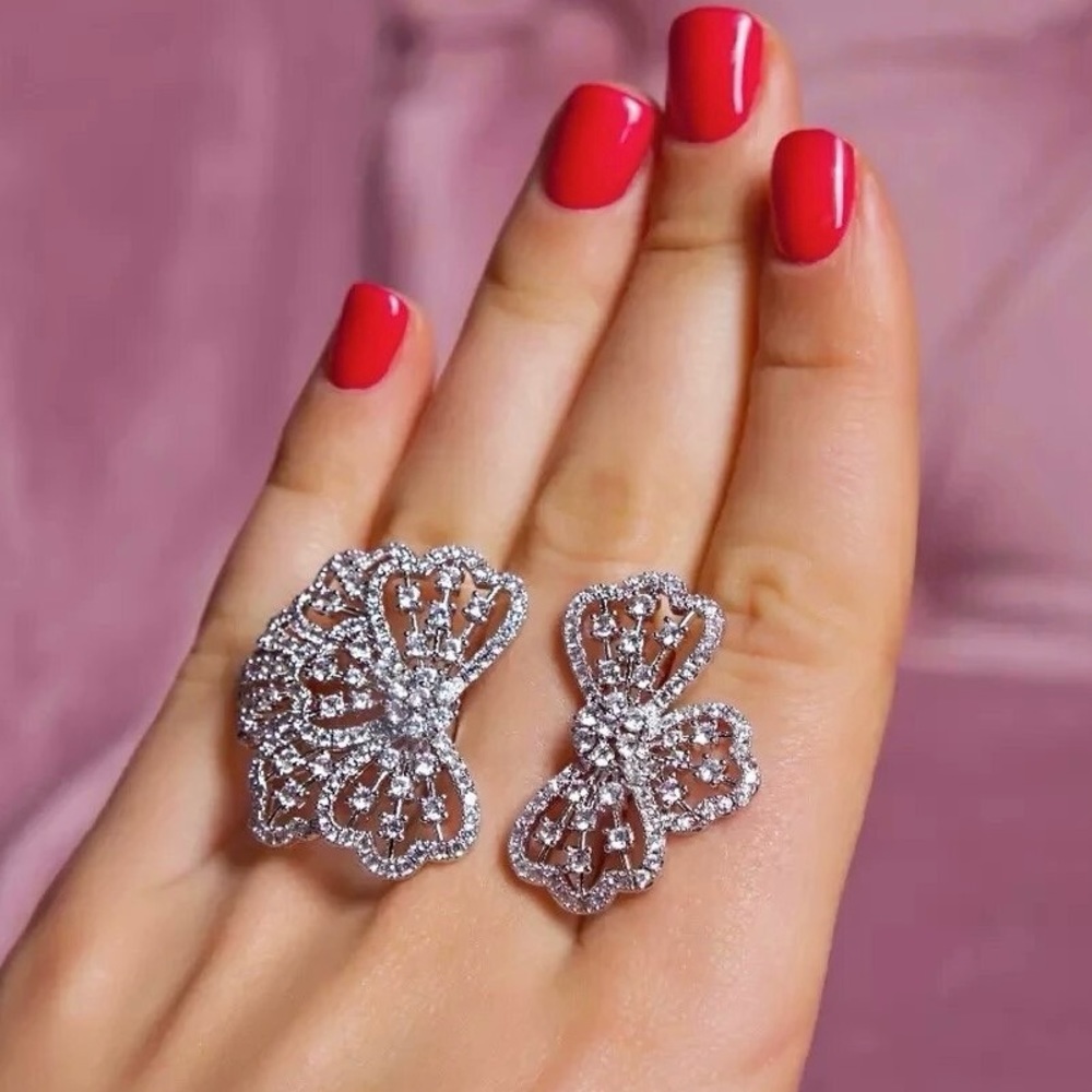 GORGEOUS Huge Haute Platinum White Gold Finish CZ Double Floral Adjustable Ring